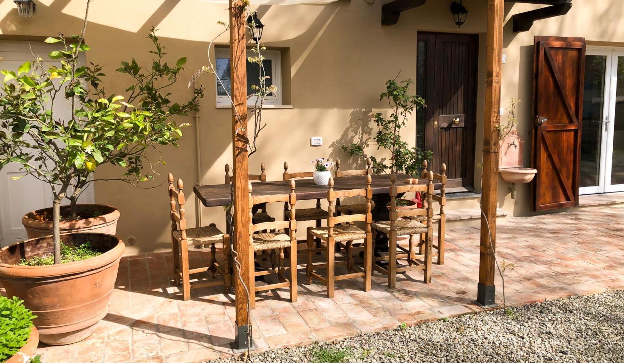 La Tonnaia Apartment Lari Exterior foto