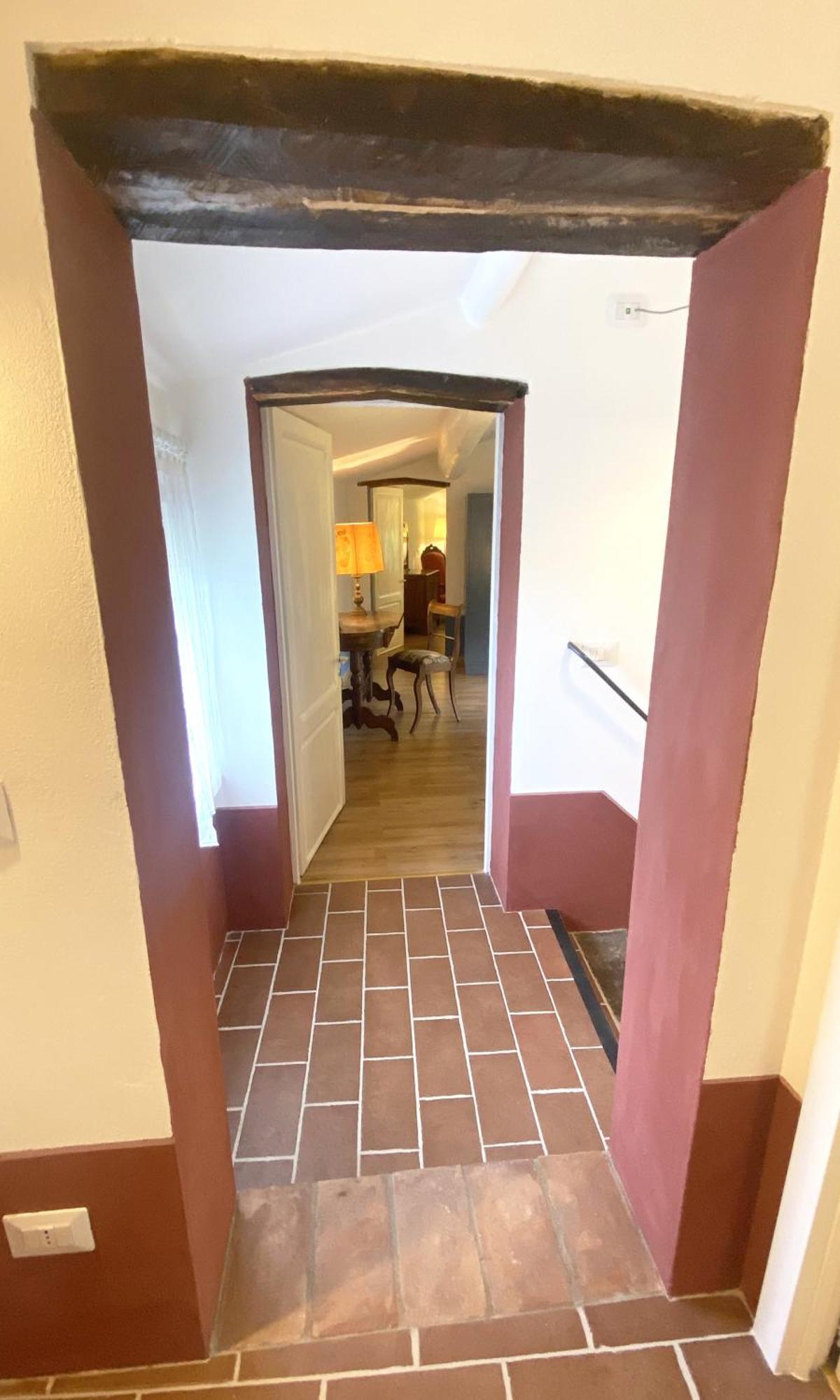 La Tonnaia Apartment Lari Exterior foto